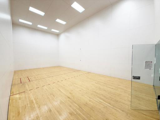 Racquetball Court 1.jpg