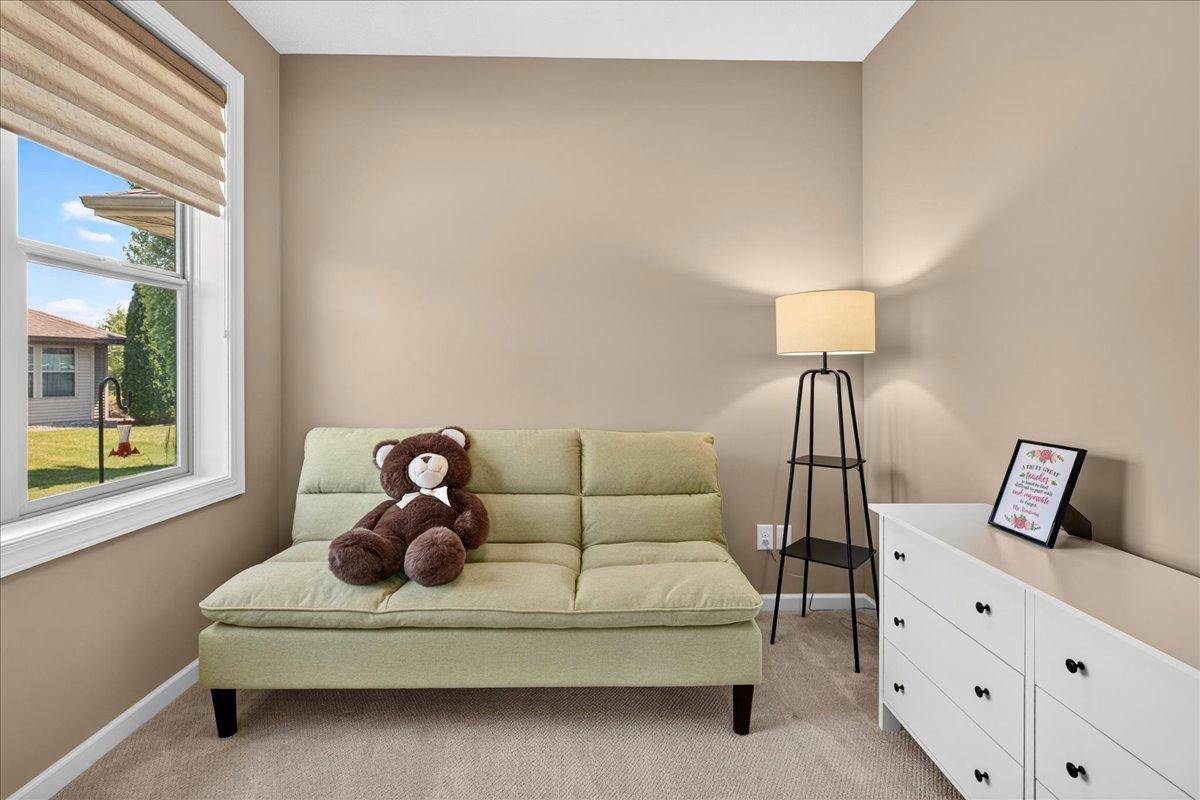 Use the den as a hobby room or home office!