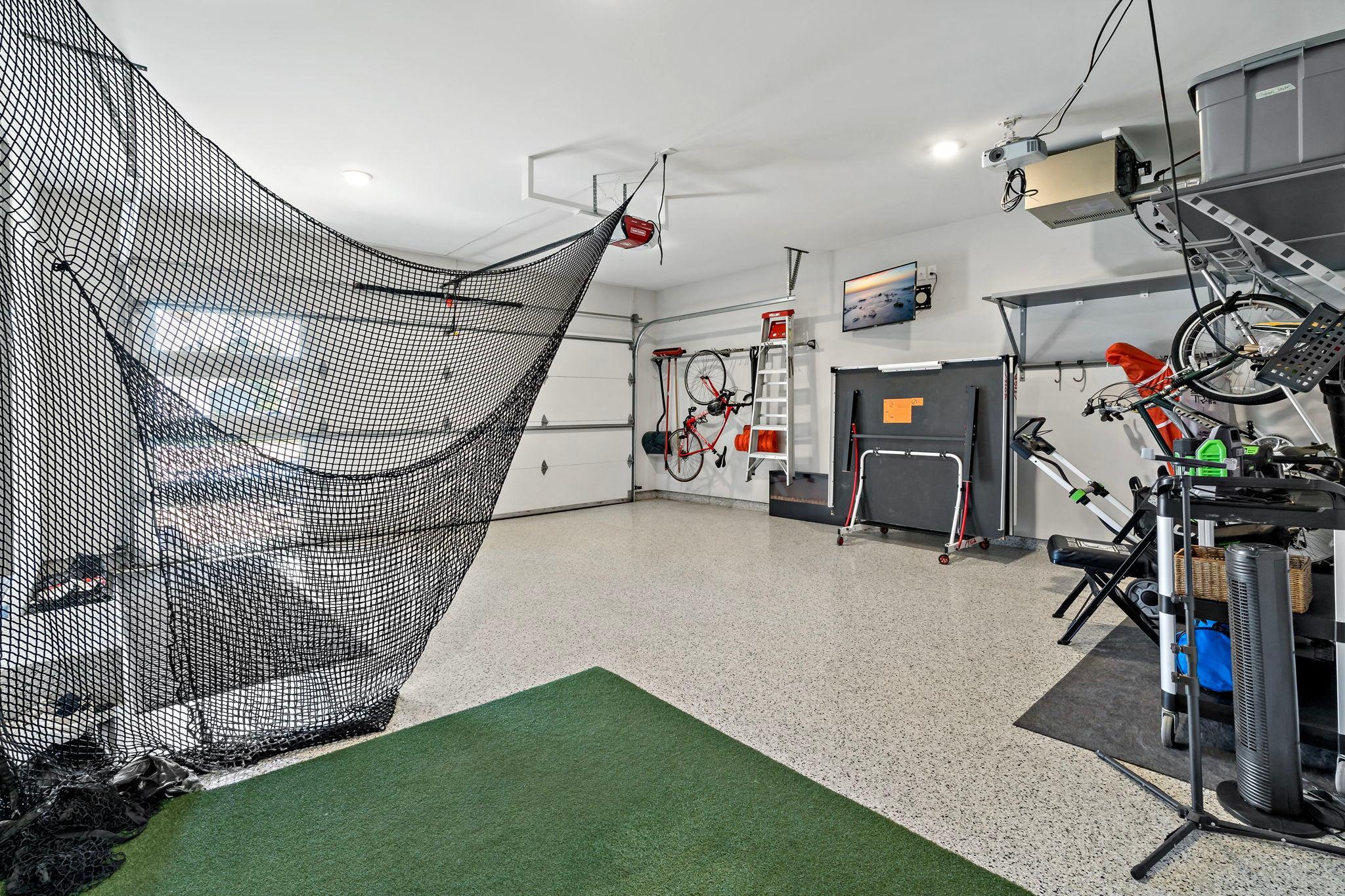 Another look at this premium garage space
