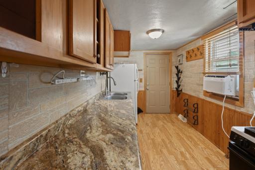 220 33rd Avenue N, Saint Cloud, MN 56303