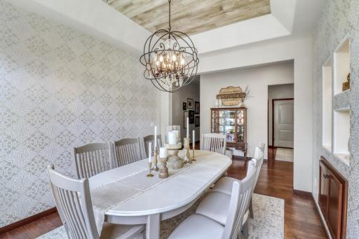 Formal Dining