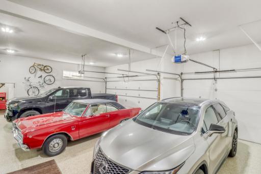 3 stall Garage