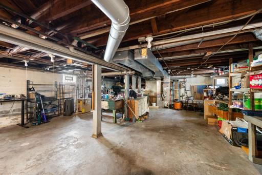 Huge Basement for Storage & Workour Space