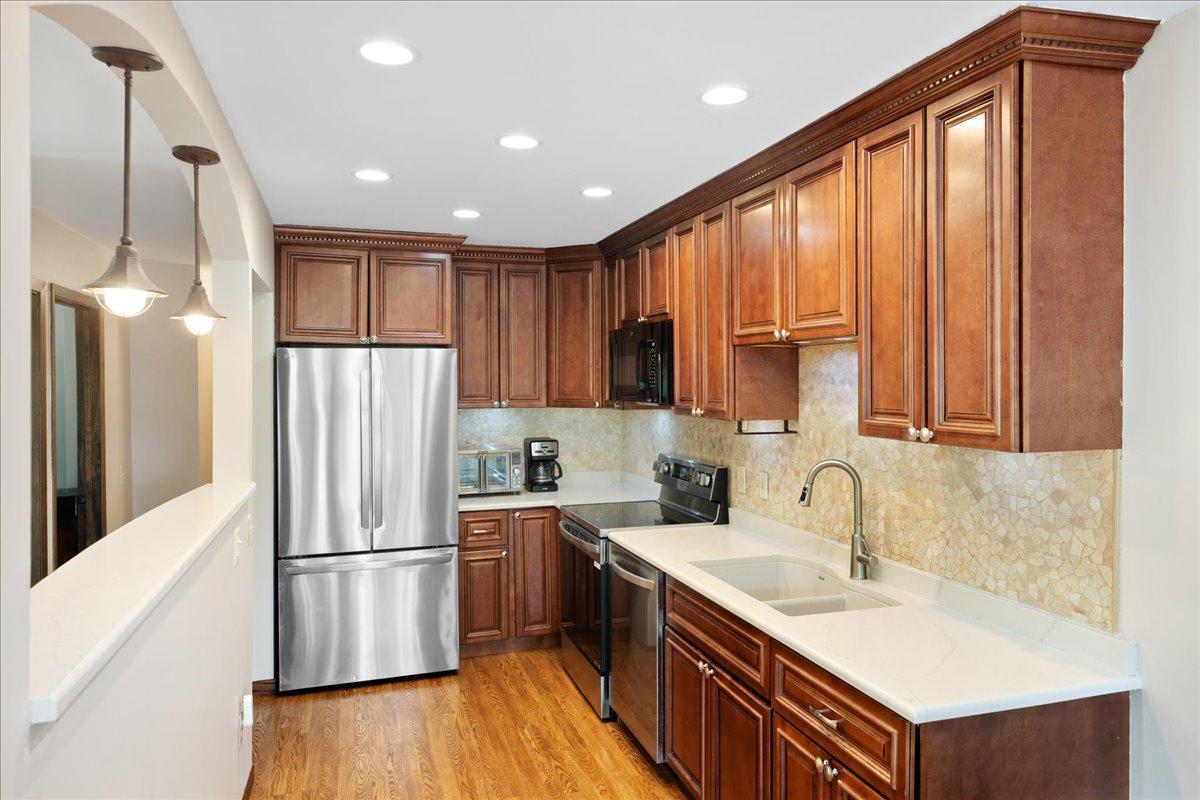 BEAUTIFUL KITCHEN