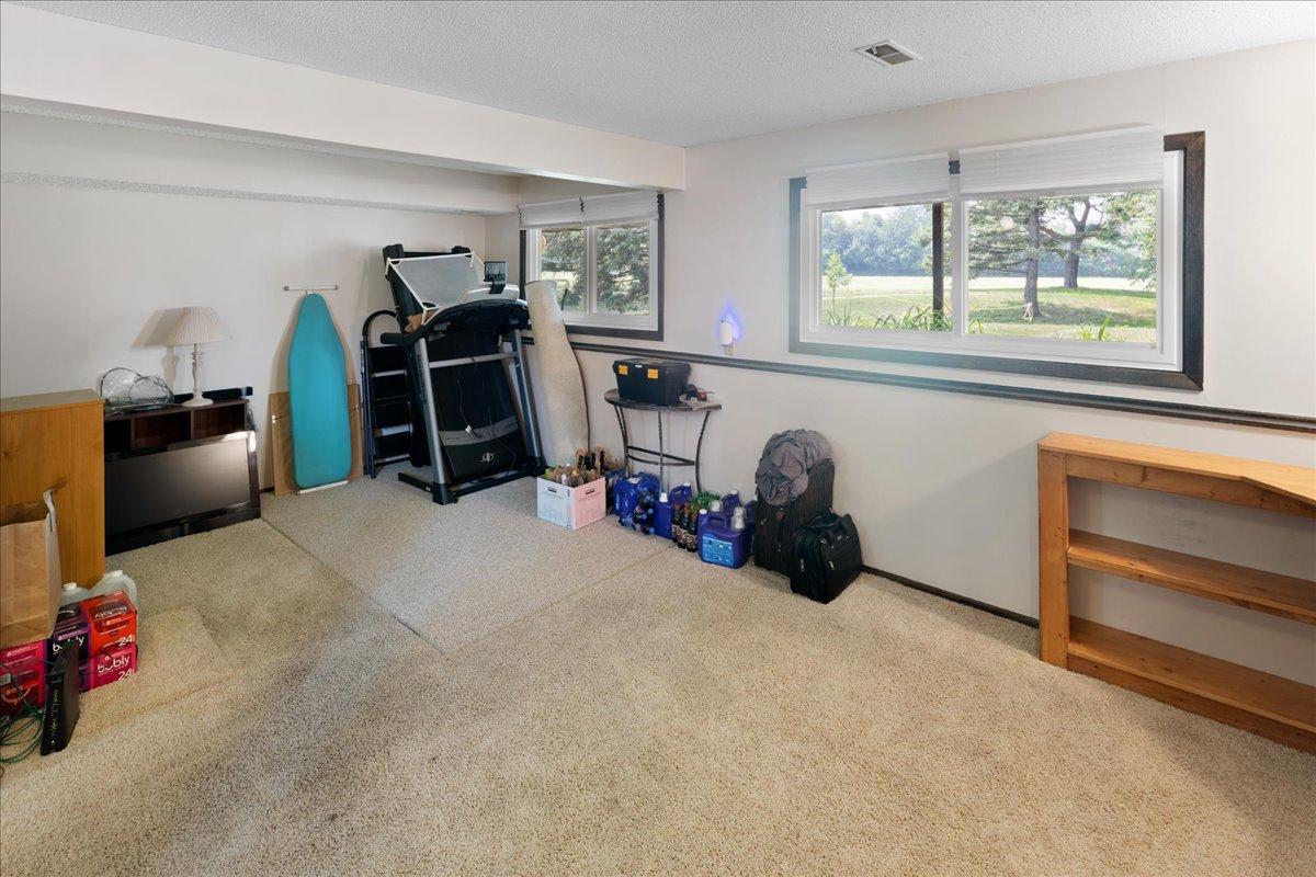 FAMILY ROOM OTHER END
