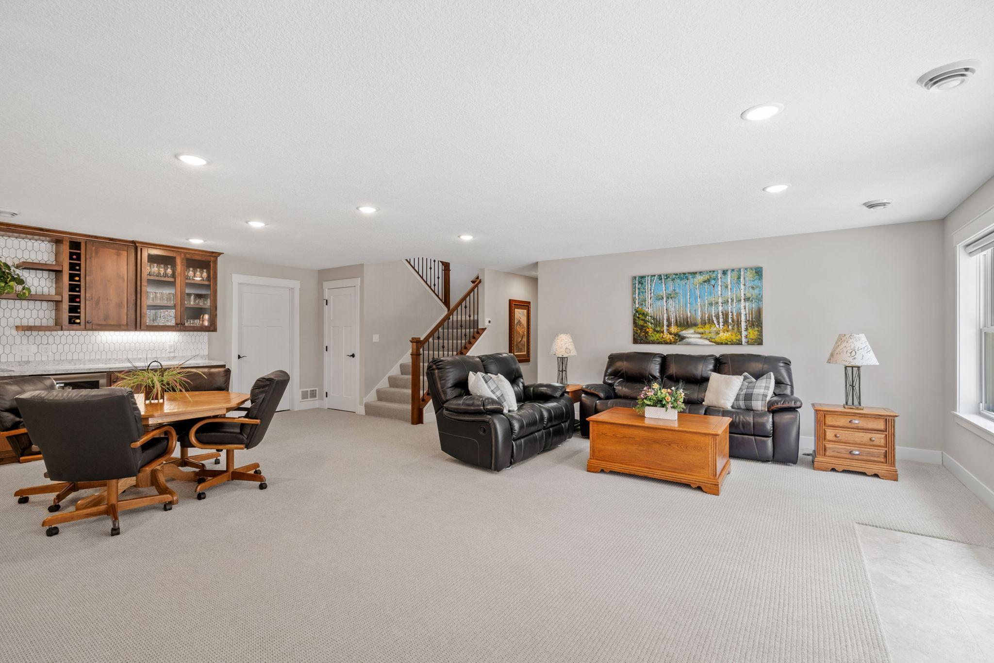 70-web-or-mls-21162 Keibler Ct-70.jpg