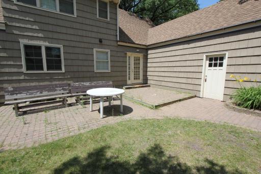 patio from se.jpg