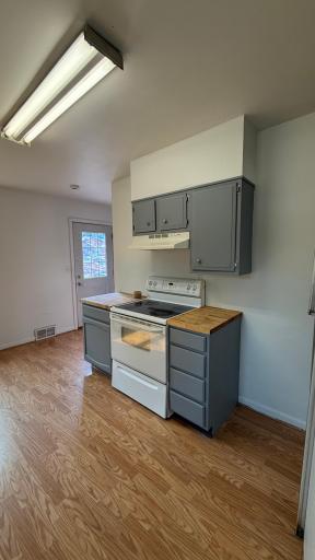 318 5th Avenue NE, Clara City, MN 56222
