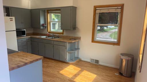 318 5th Avenue NE, Clara City, MN 56222