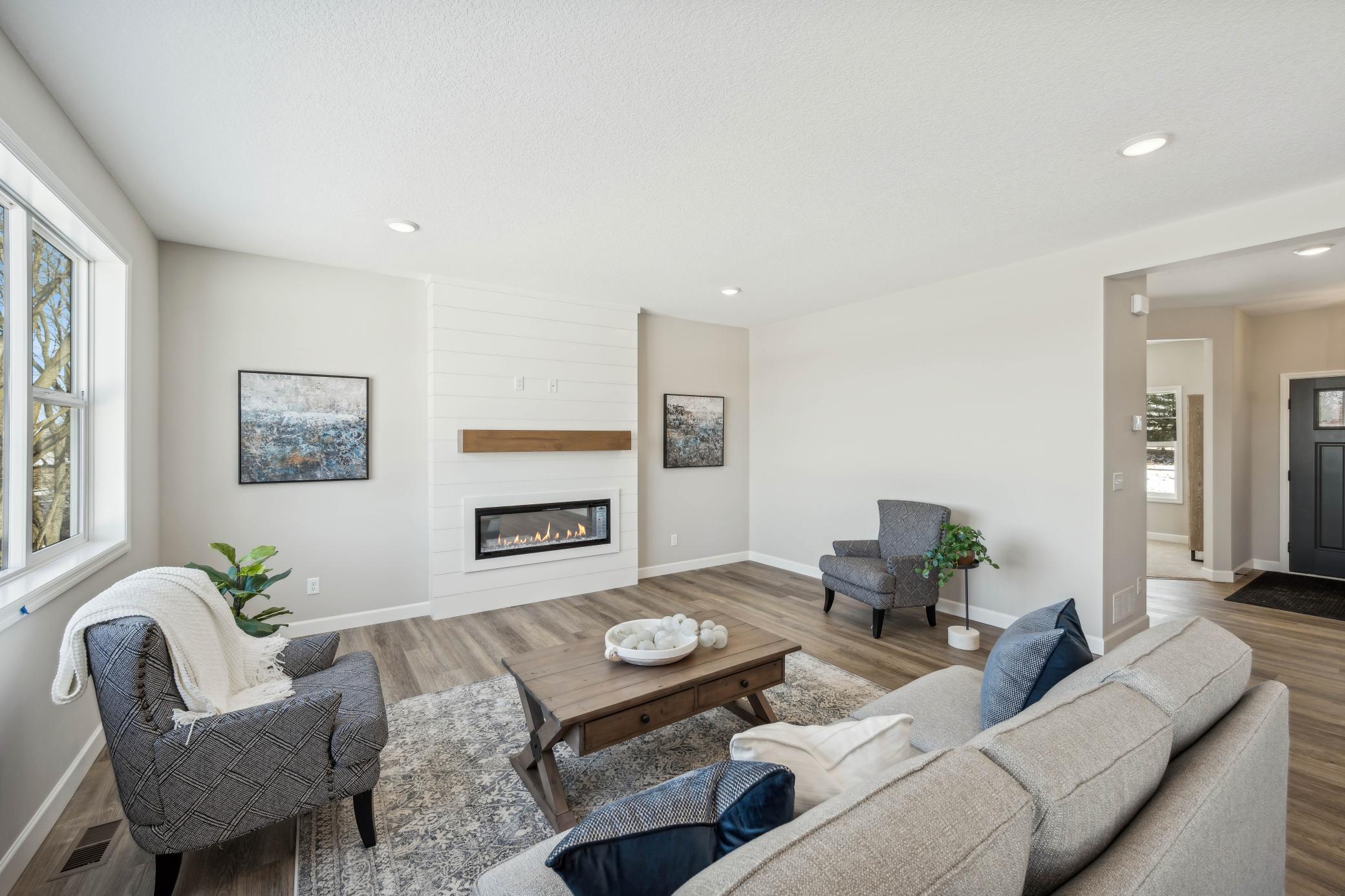 *Photo from a previously completed Summit - finishes and selections will vary.