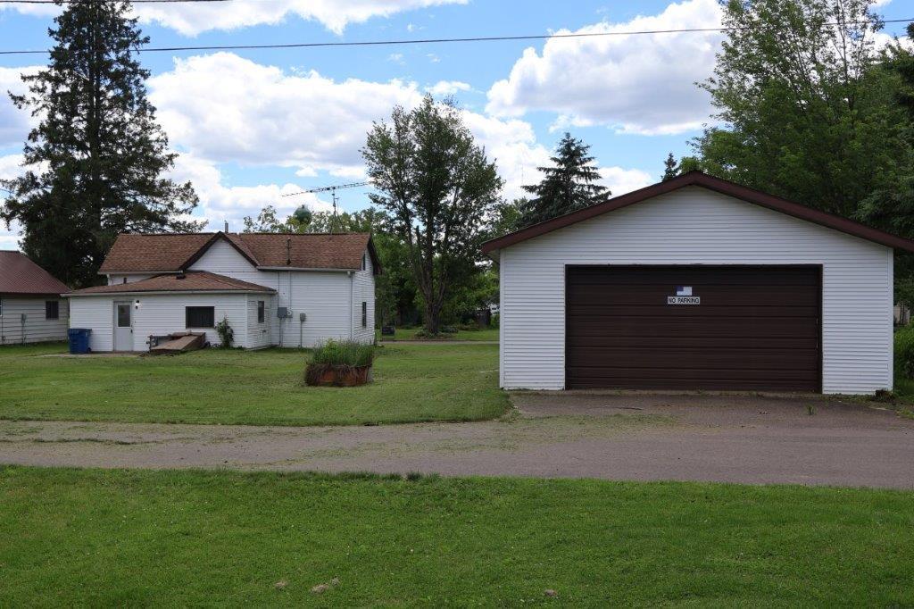 rear with garage.jpg
