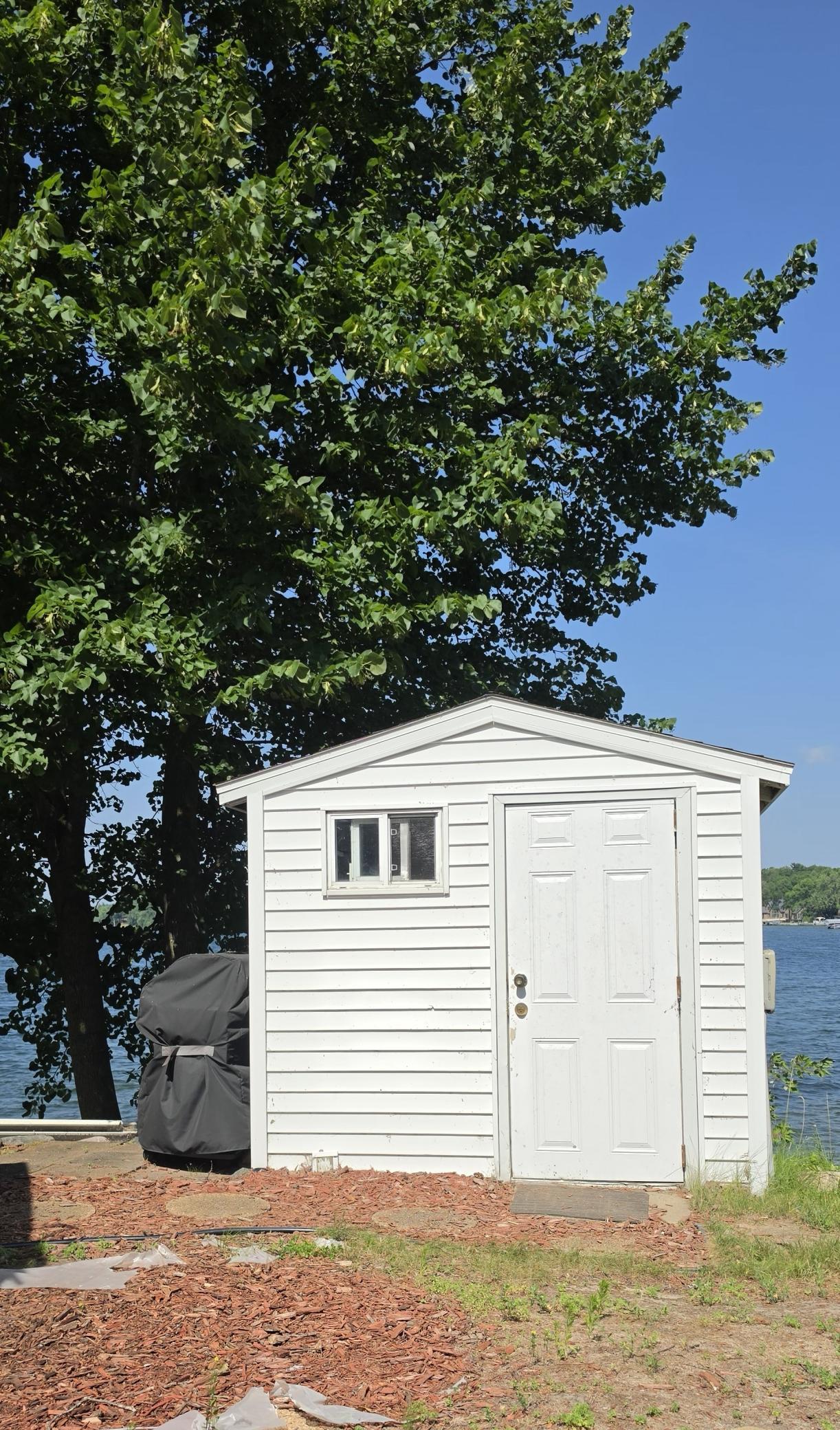 Shed
