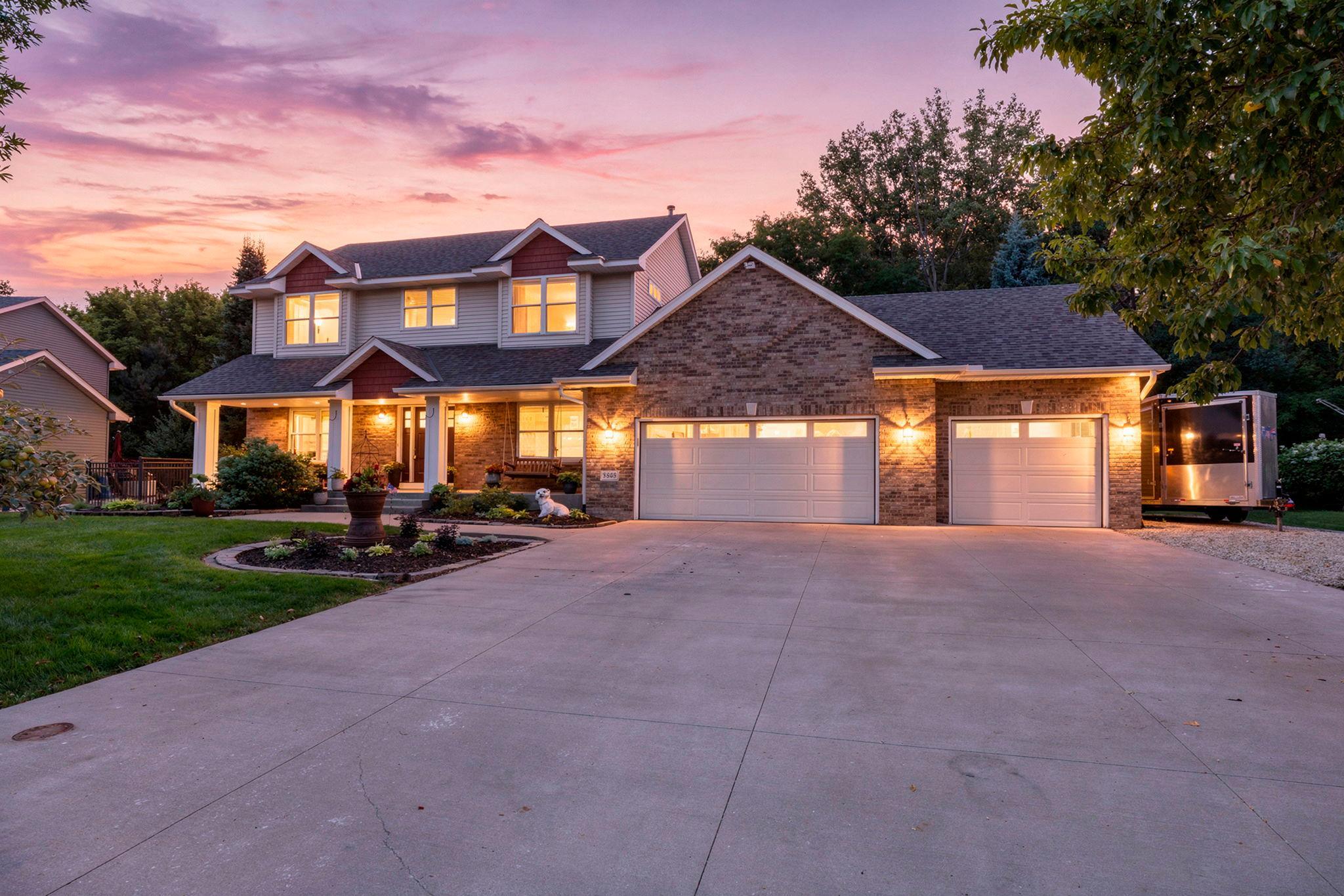 1-web-or-mls-5845 Bayberry Dr-68 copy.jpg