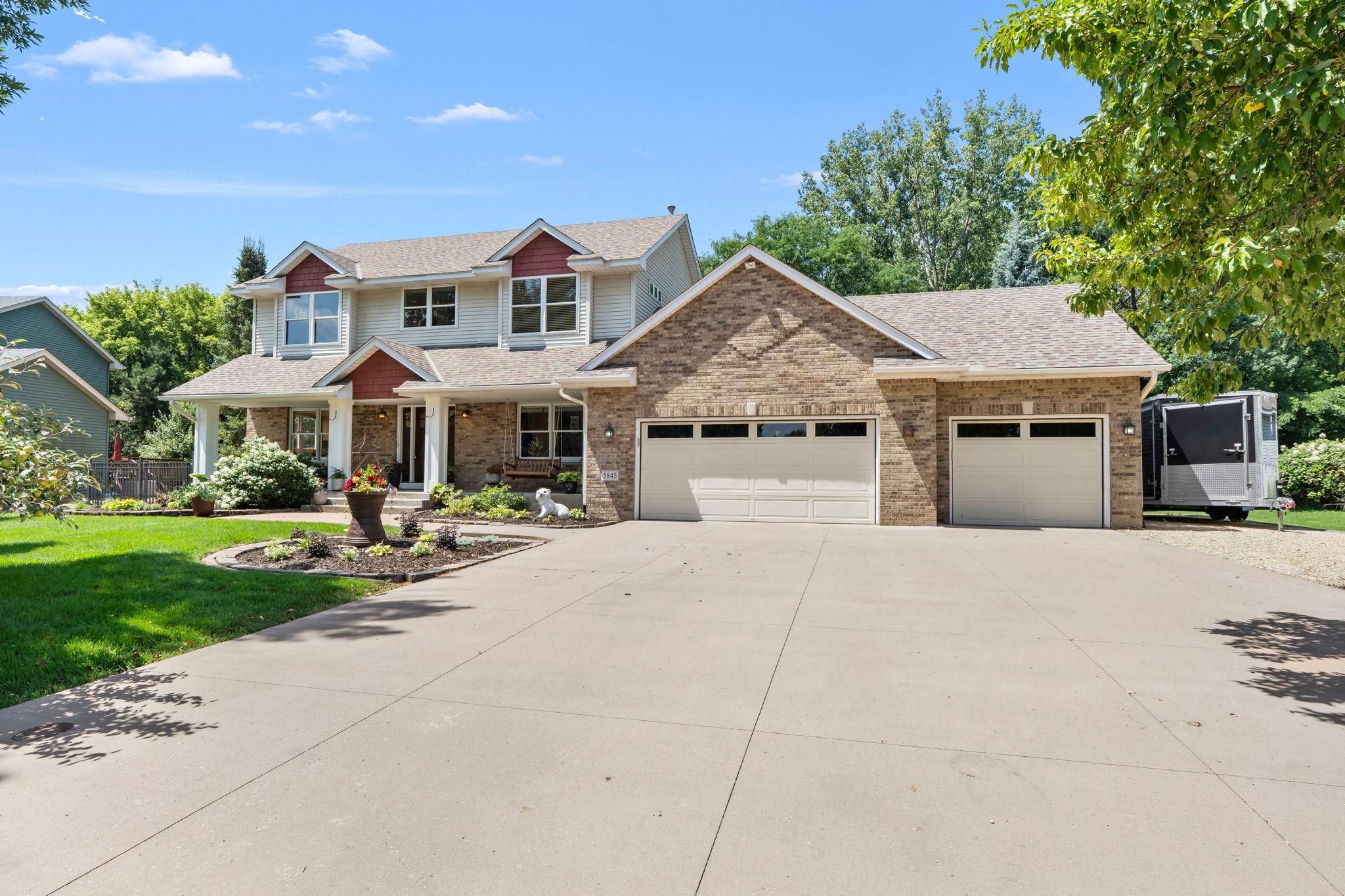 11-web-or-mls-5845 Bayberry Dr-68.jpg