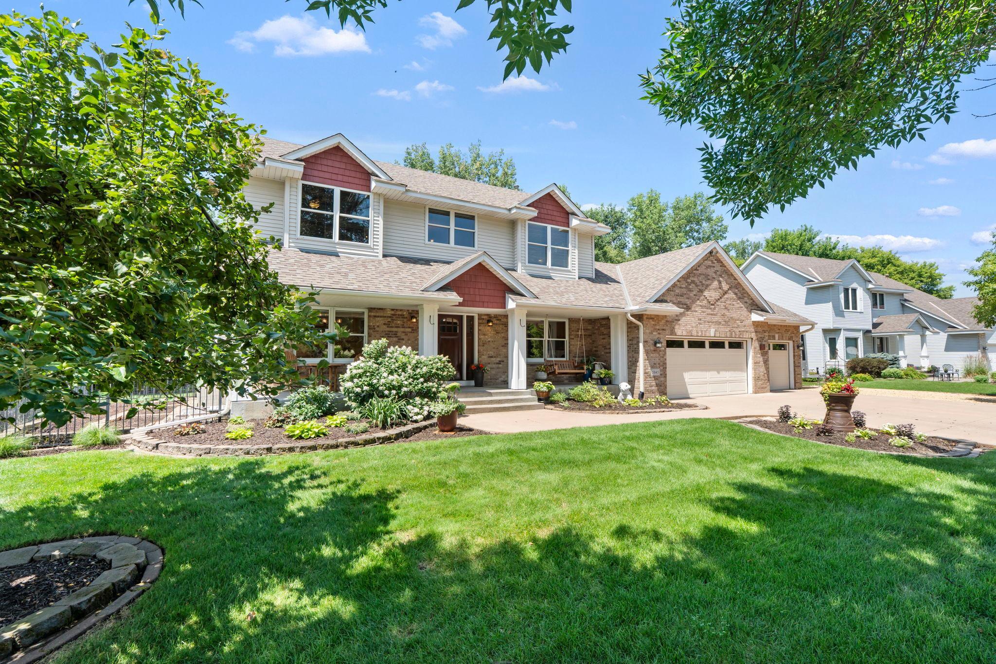 10-web-or-mls-5845 Bayberry Dr-63.jpg