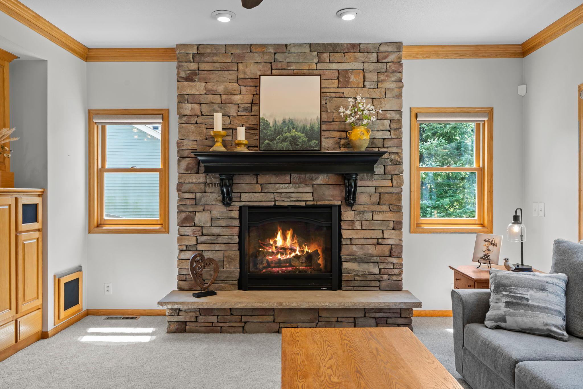 25-web-or-mls-5845 Bayberry Dr-263.jpg