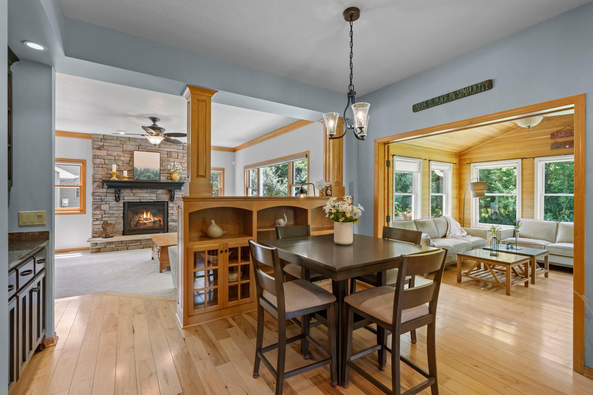 36-web-or-mls-5845 Bayberry Dr-318.jpg