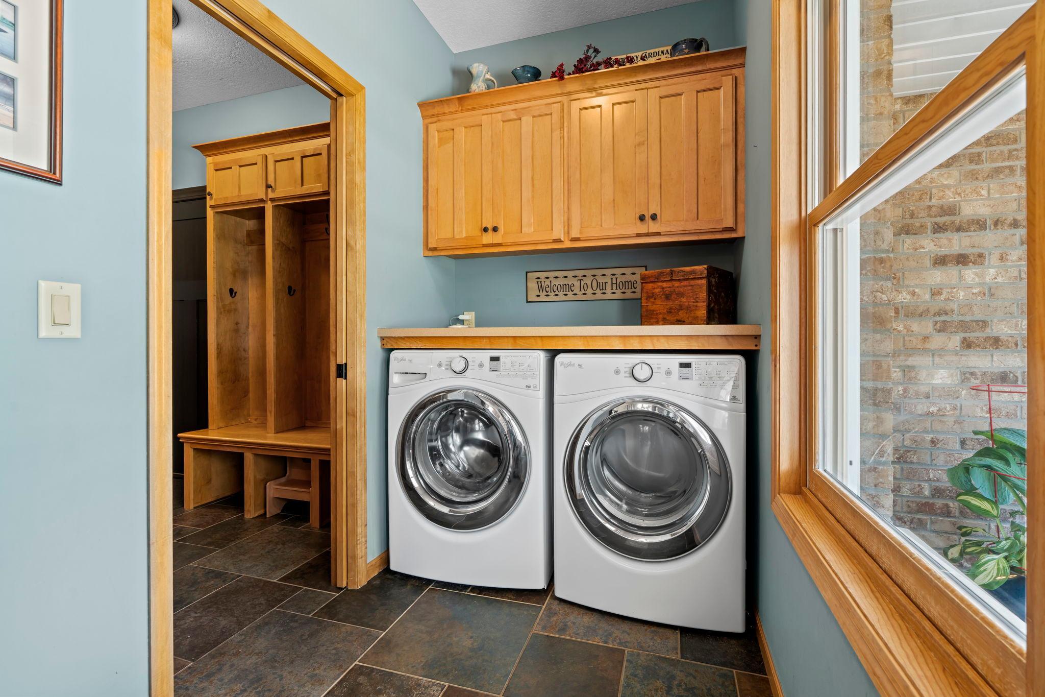 39-web-or-mls-5845 Bayberry Dr-223.jpg