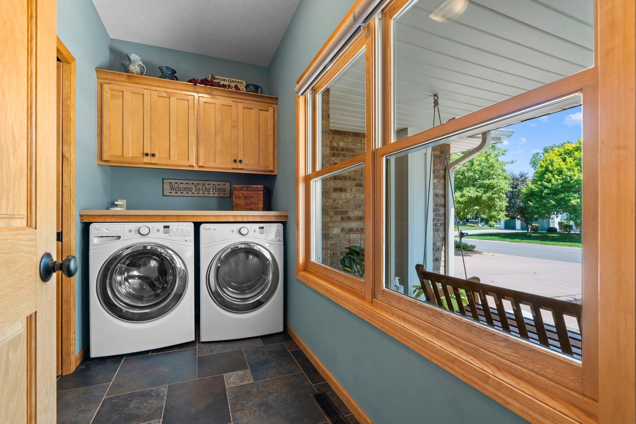 38-web-or-mls-5845 Bayberry Dr-218.jpg