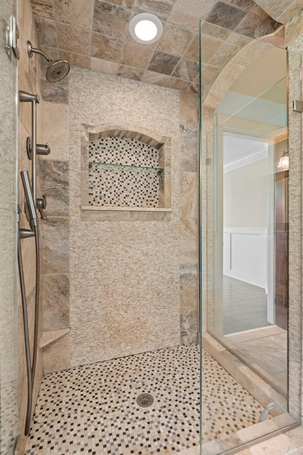 56-web-or-mls-5845 Bayberry Dr-448.jpg
