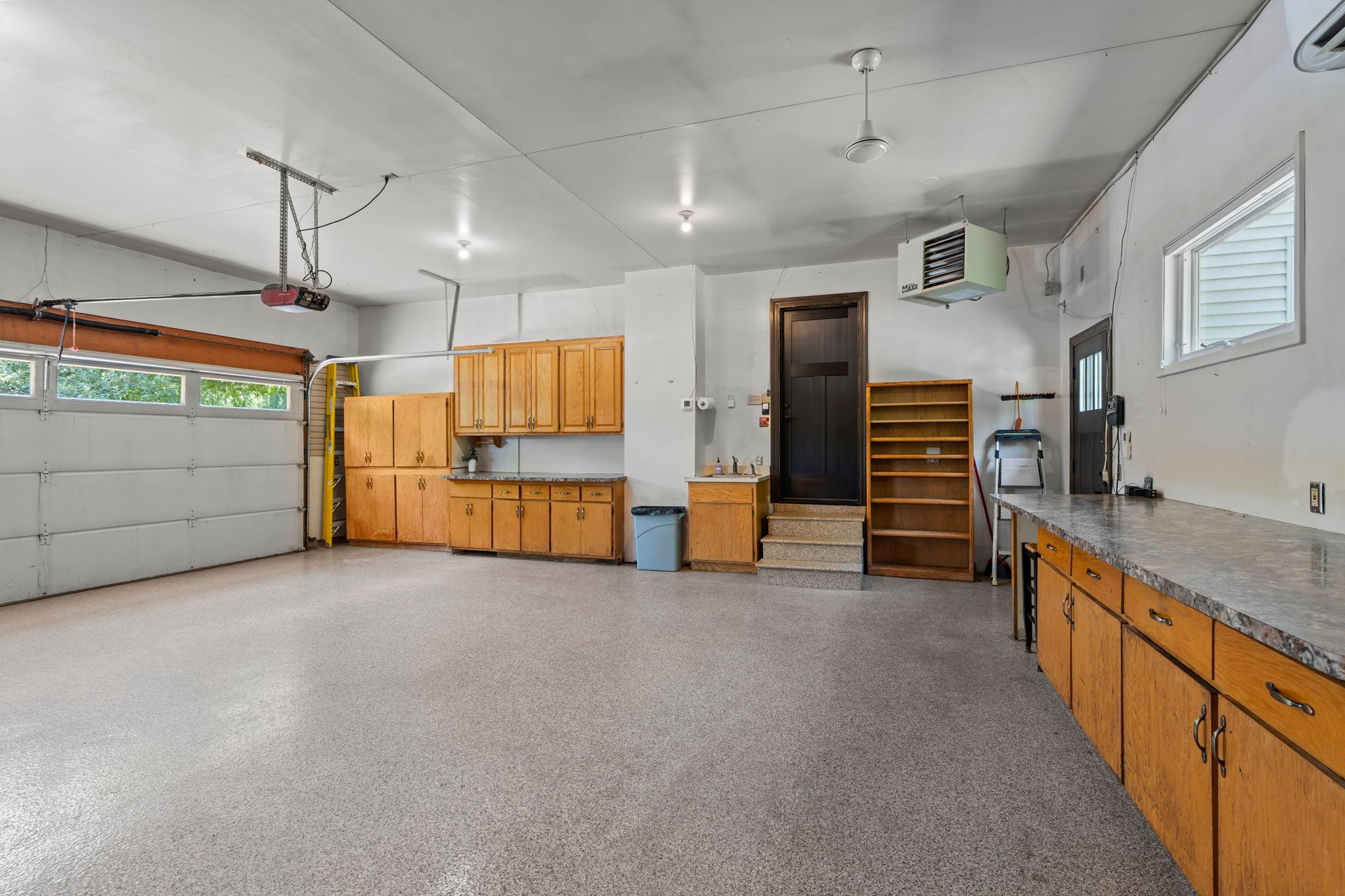 75-web-or-mls-5845 Bayberry Dr-188.jpg