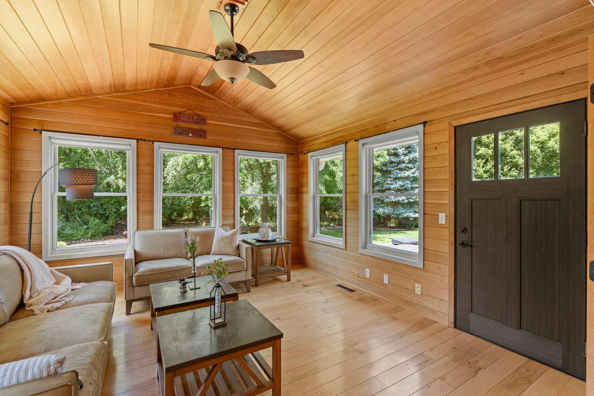 79-web-or-mls-5845 Bayberry Dr-343.jpg