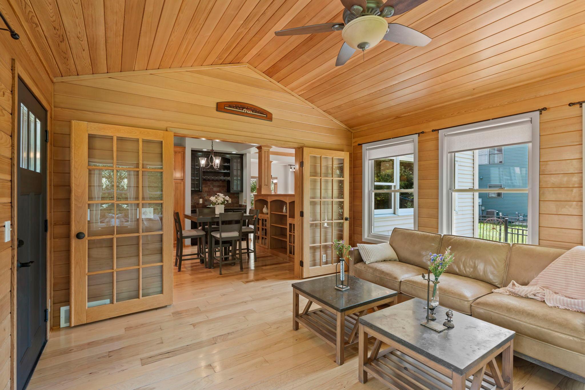 80-web-or-mls-5845 Bayberry Dr-348.jpg
