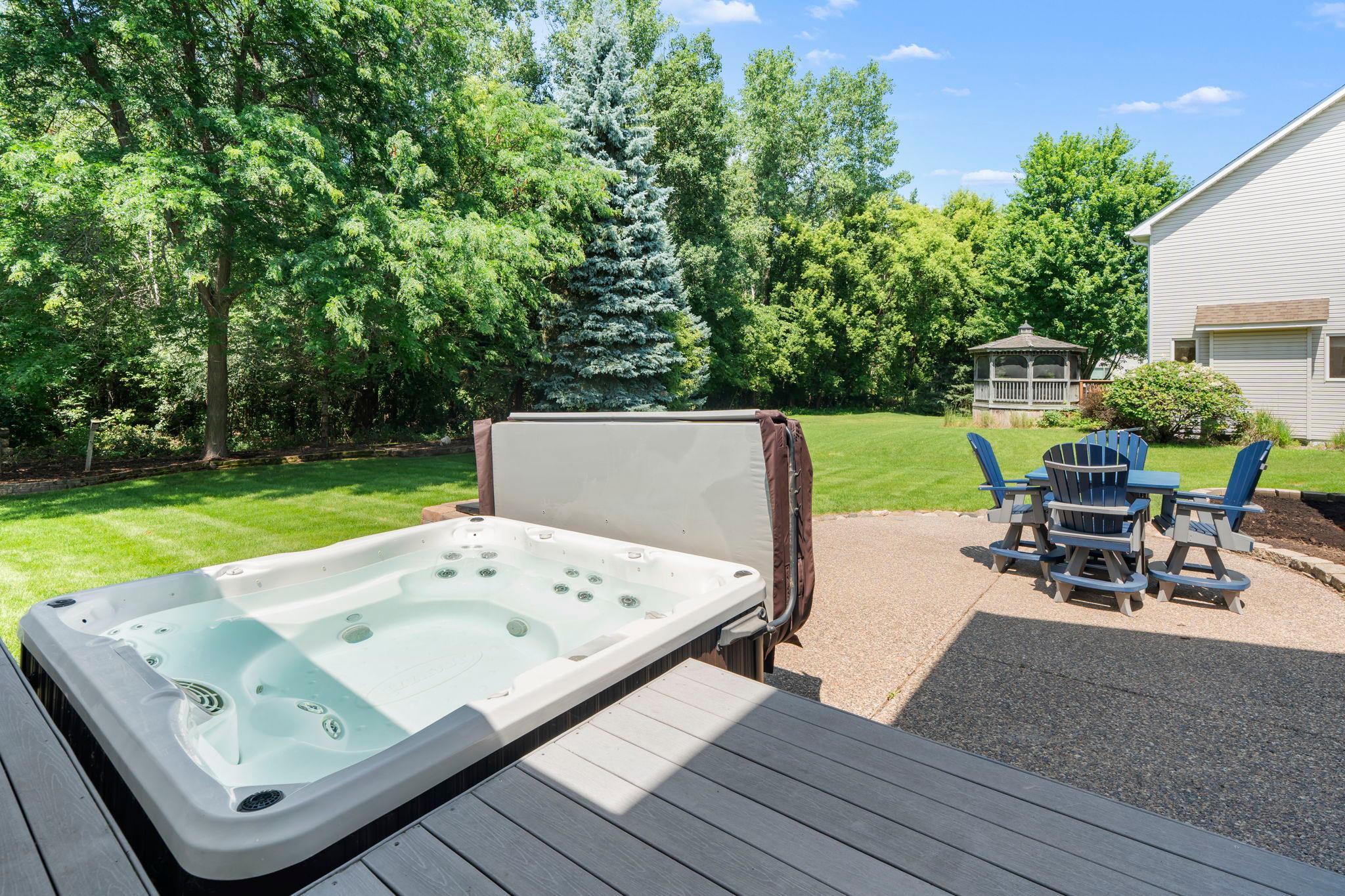 81-web-or-mls-5845 Bayberry Dr-168.jpg