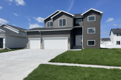 5816 James Drive W, West Fargo, ND 58078
