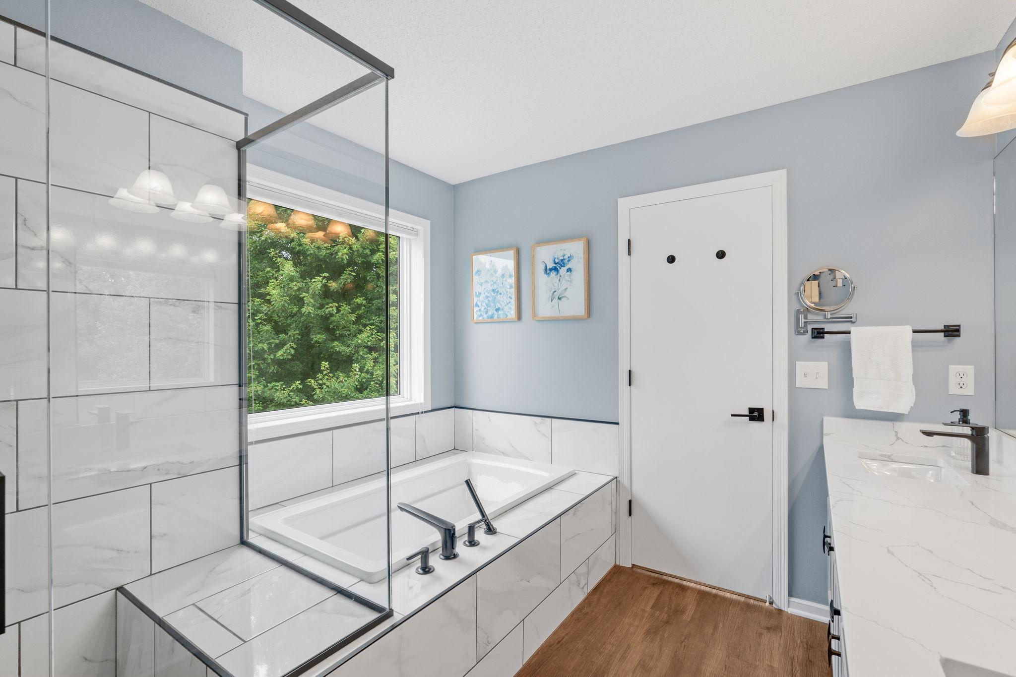 Upper level private primary bathroom