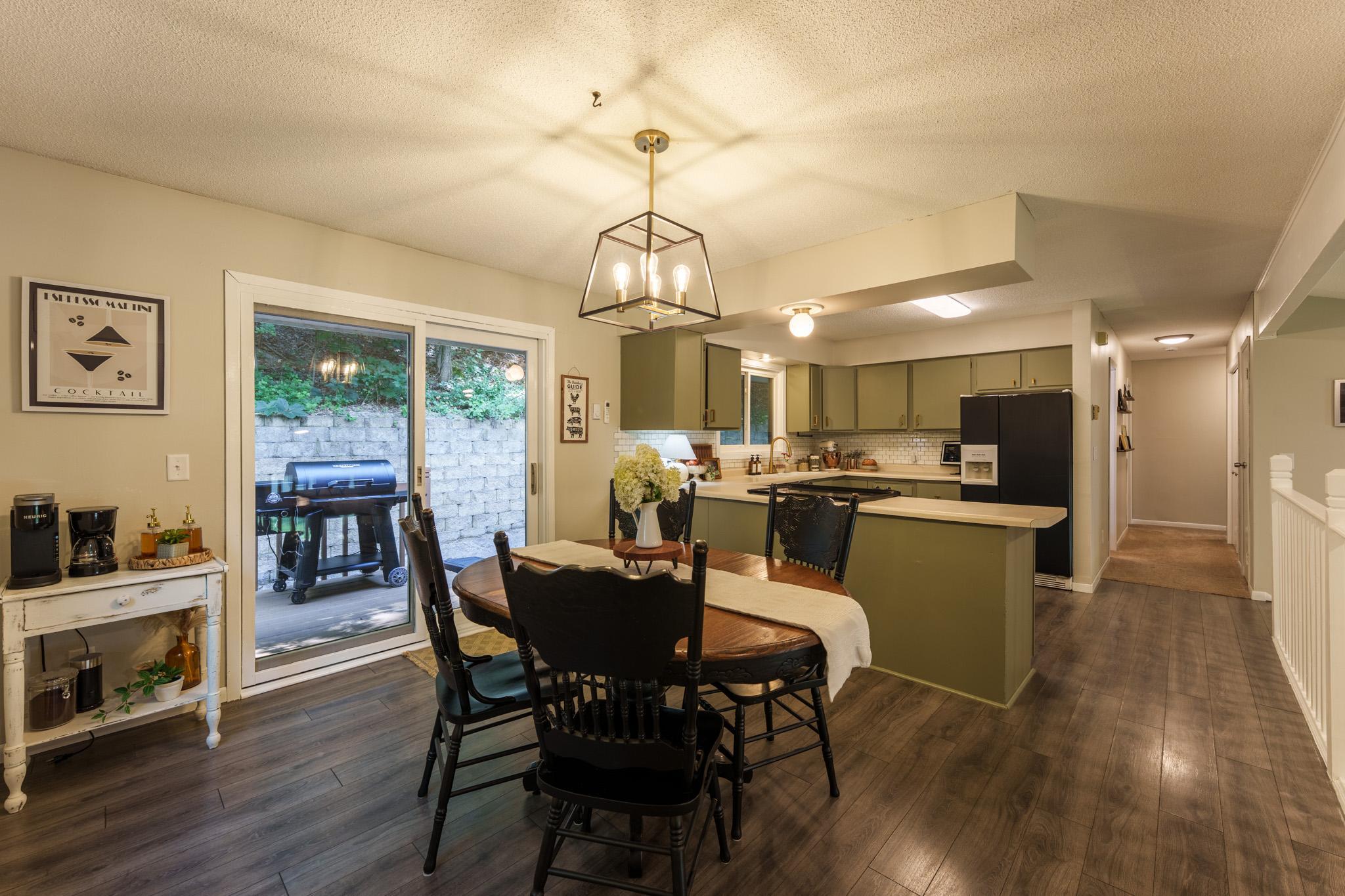 Dining room dimensions are 12.25x11 ft.