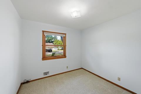 bedroom #1