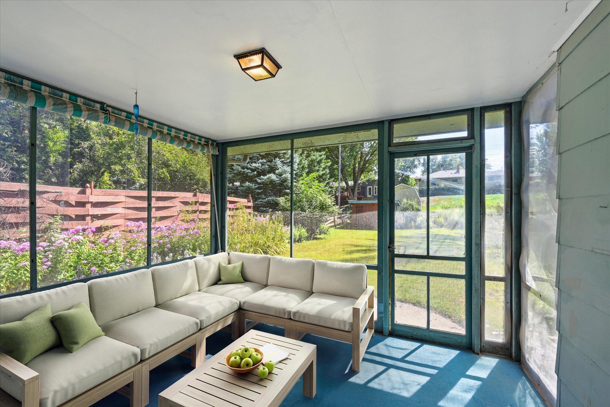 Virtual screen porch