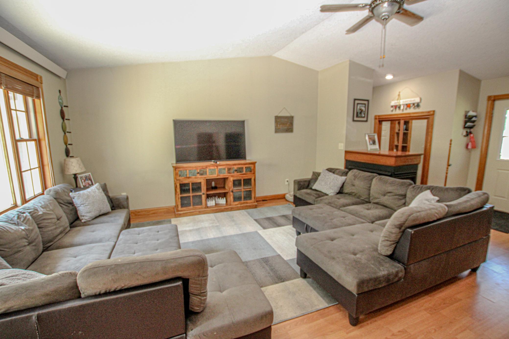 Living Room.jpg