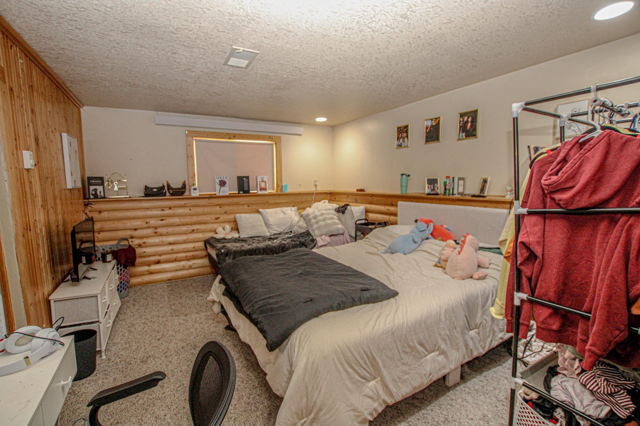 Family Room.jpg