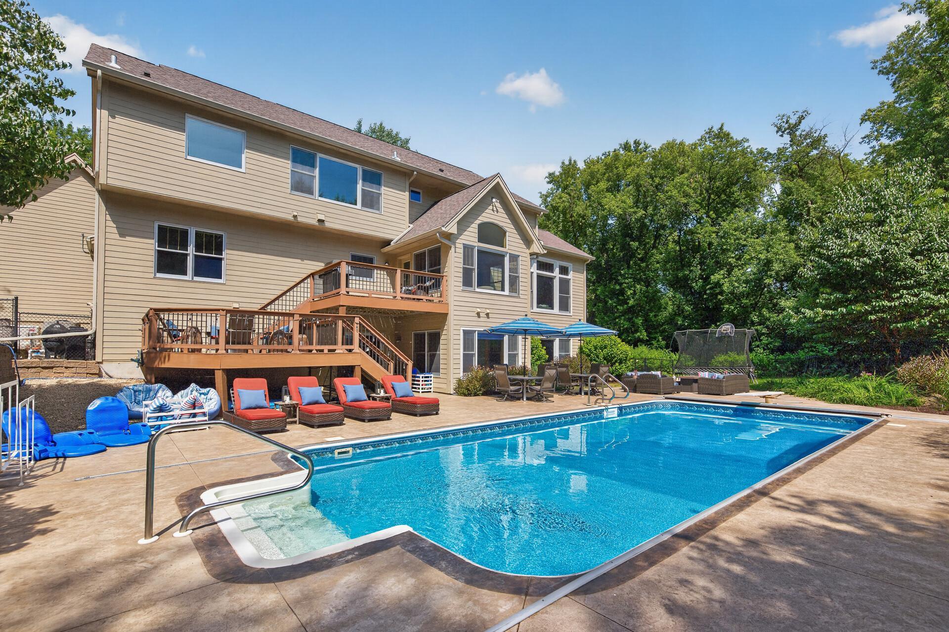Endless summer swims, evening dips under the lights, and a pool designed from the ground up for entertaining; this is the backyard that makes every day feel like a vacation and every night feel like a celebration.