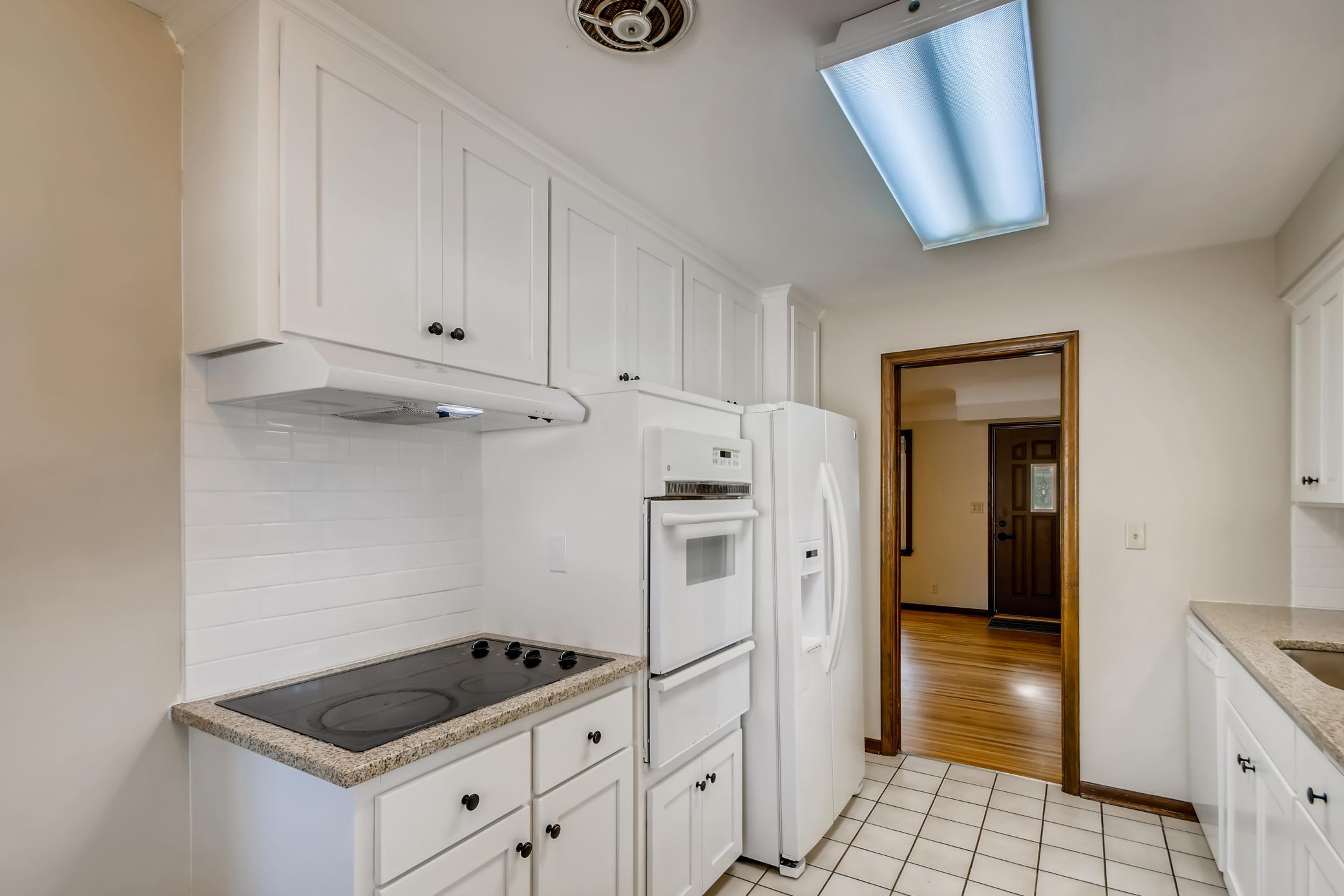 7424 16th Ave S Minneapolis MN-print-011-008-Kitchen-3600x2400-300dpi.jpg
