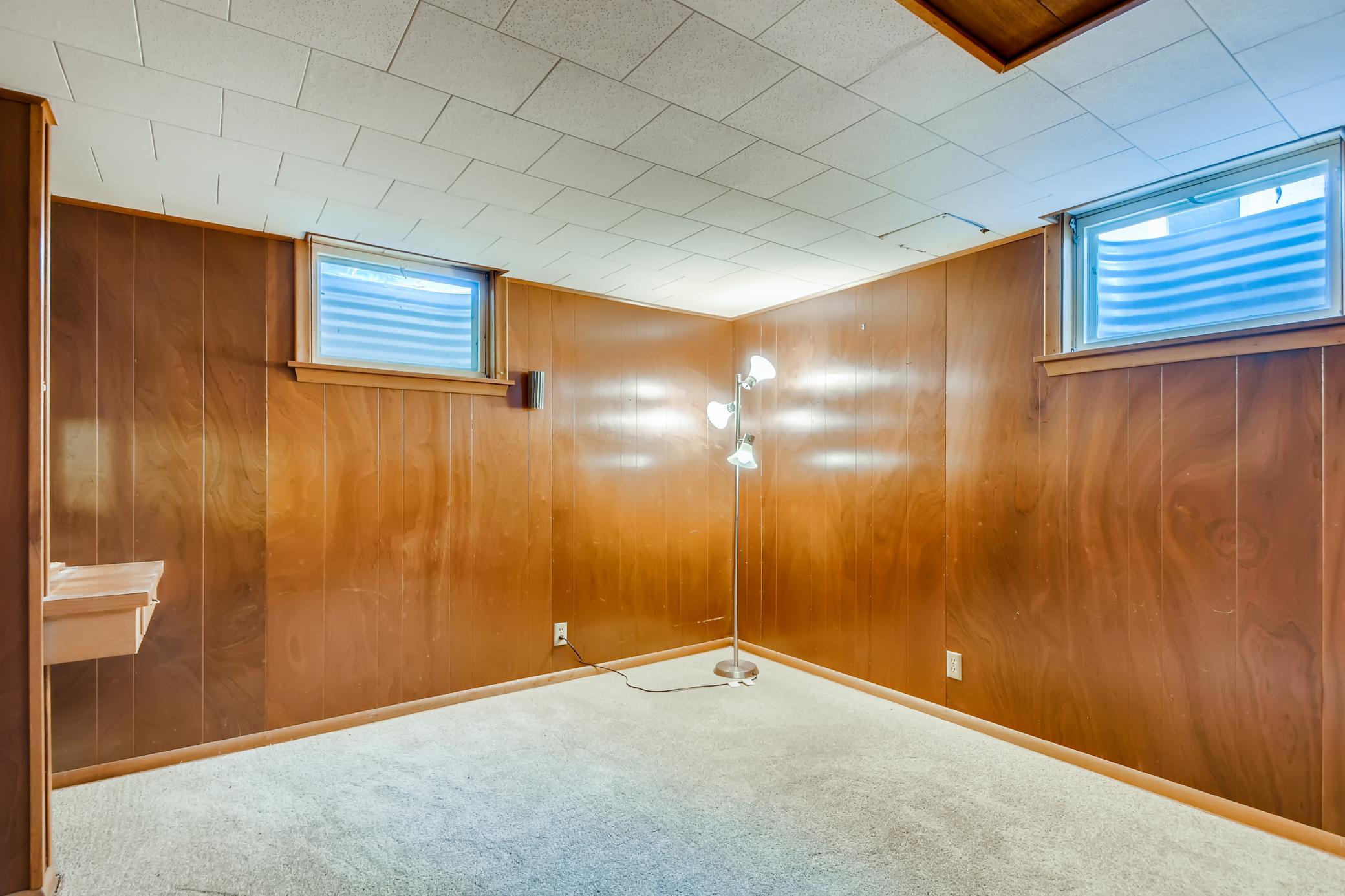 7424 16th Ave S Minneapolis MN-print-032-031-Lower Level Bedroom-3600x2400-300dpi.jpg