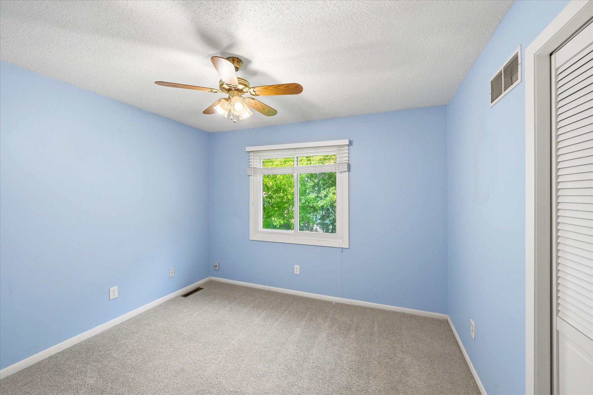 Second bedroom