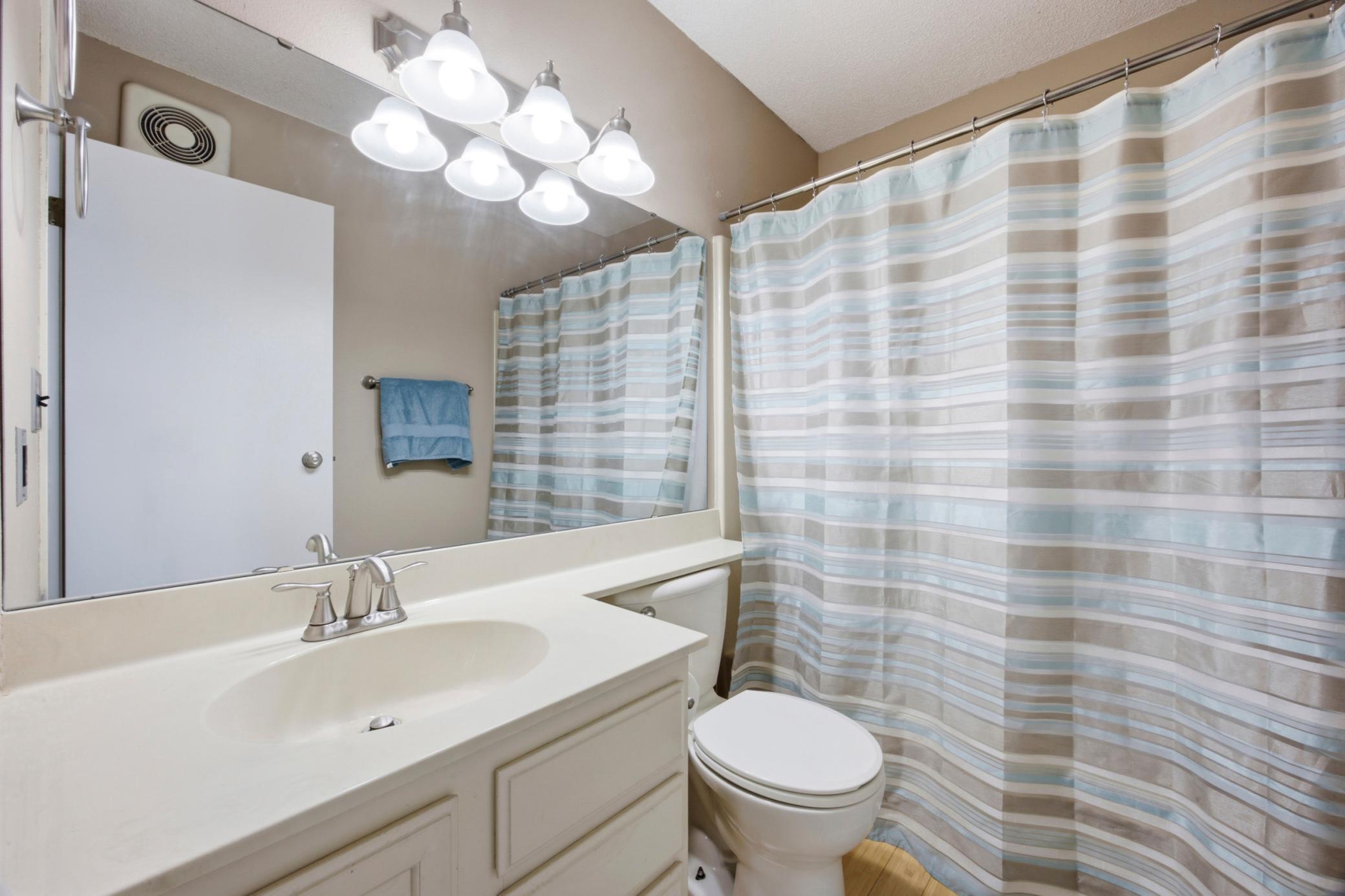 Bathroom #2