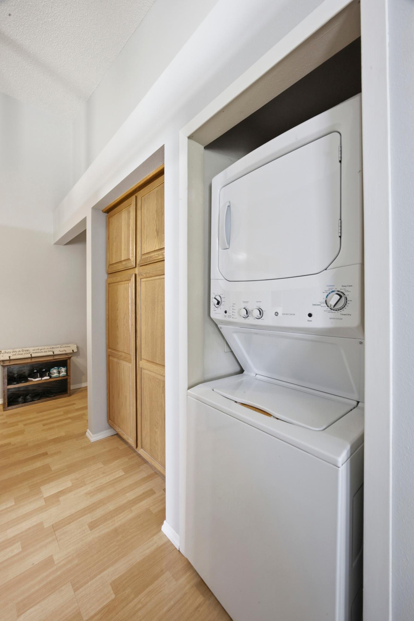 In unit Washer/Dryer and Built-in Pantry