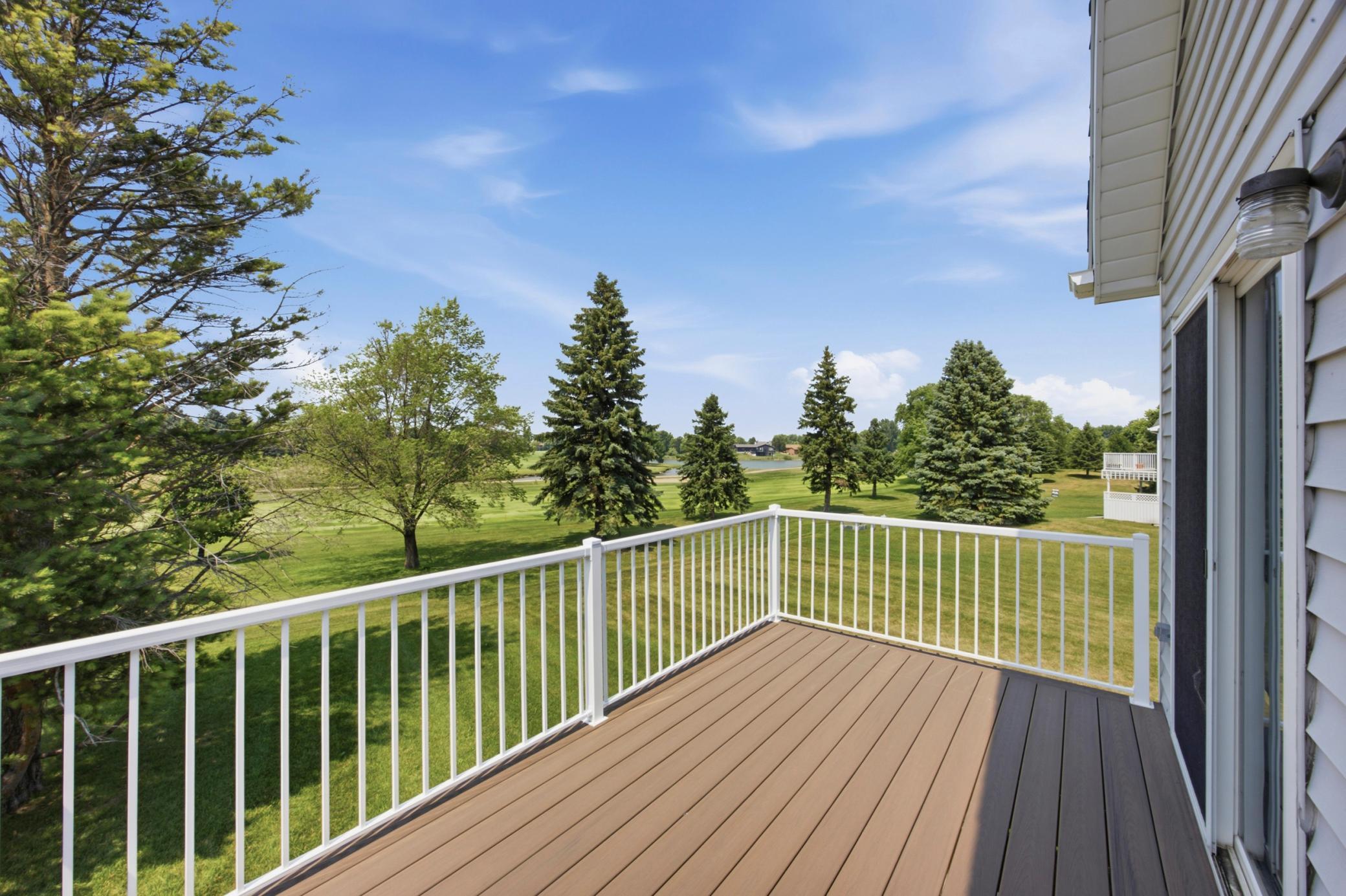 Deck (view 2)