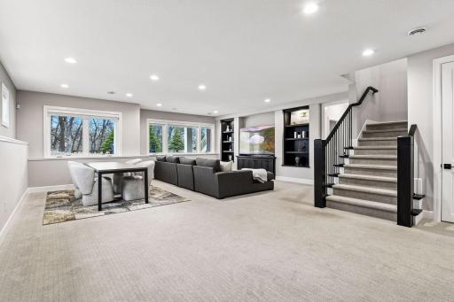 7100 Highland Court, Eden Prairie, MN 55346