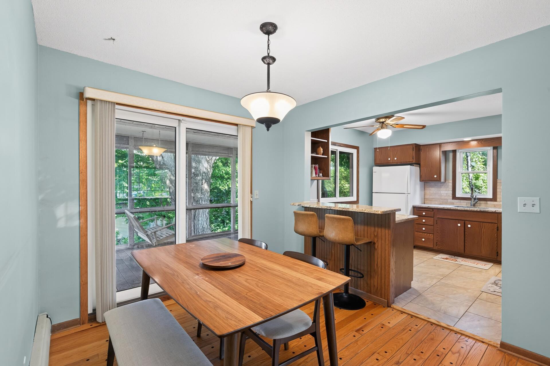 Dining Room.jpg