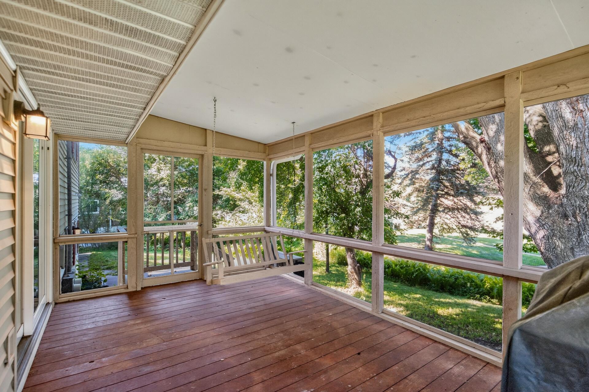3 season porch.jpg