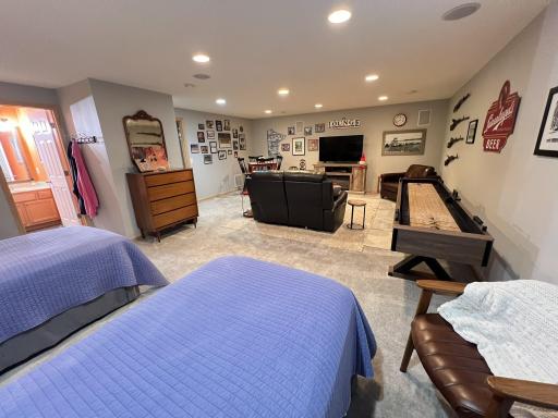 18060 Kindred Court, Lakeville, MN 55044