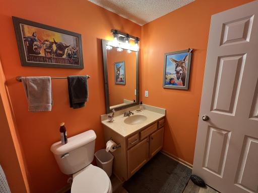 18060 Kindred Court, Lakeville, MN 55044