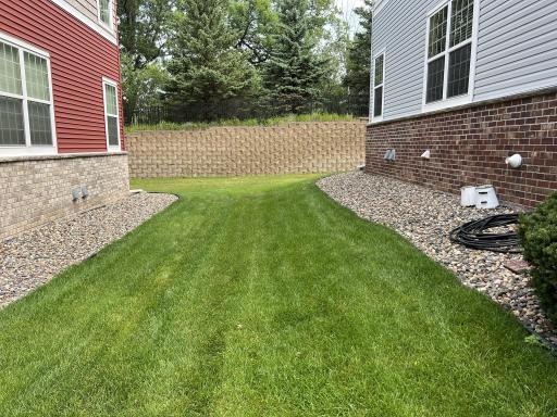 18060 Kindred Court, Lakeville, MN 55044
