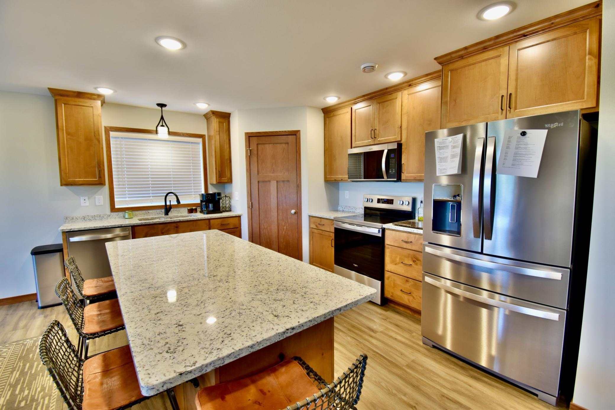 Neal - Townhouse on GrayStone - 10.jpg
