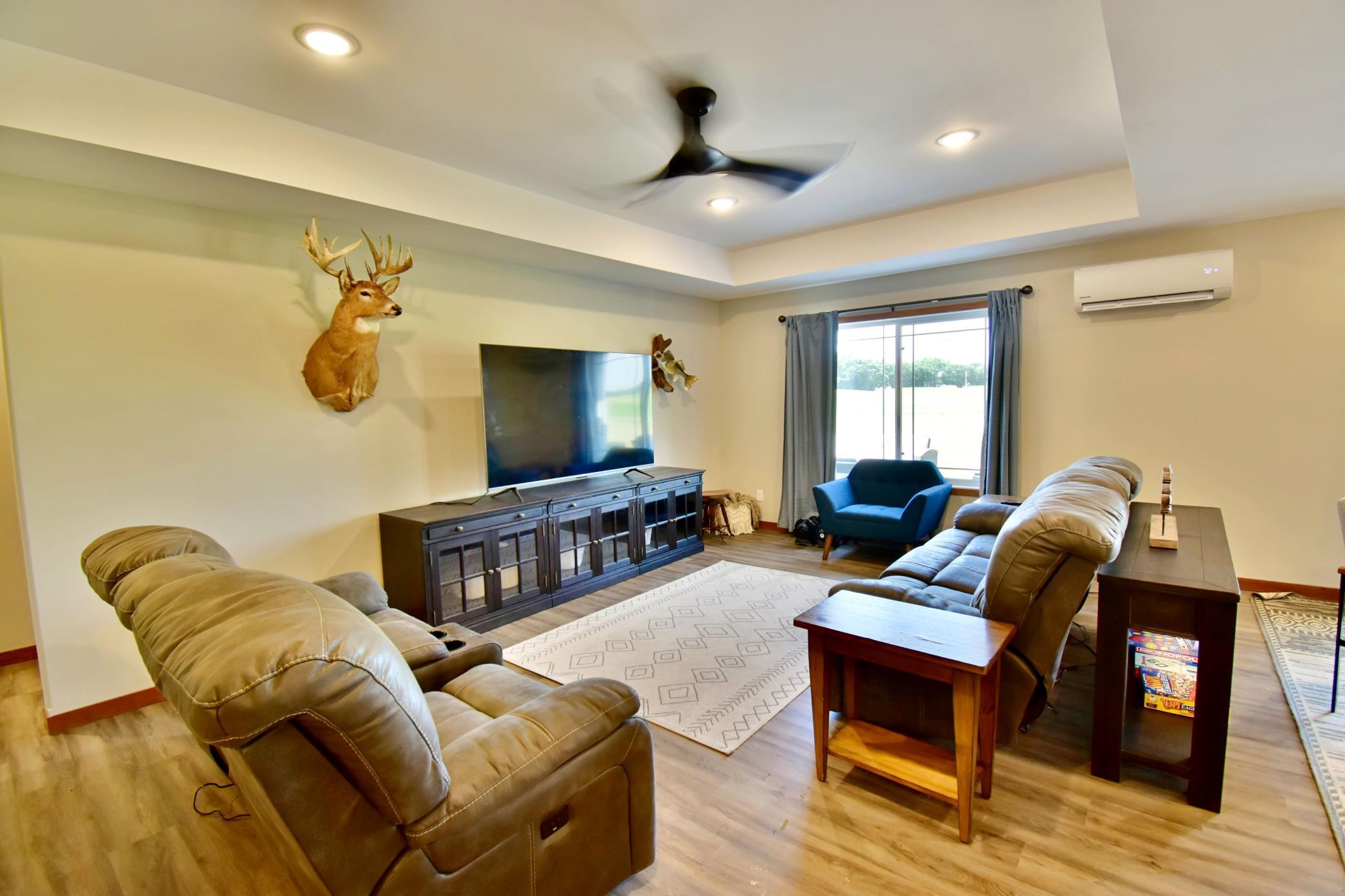 Neal - Townhouse on GrayStone - 7.jpg